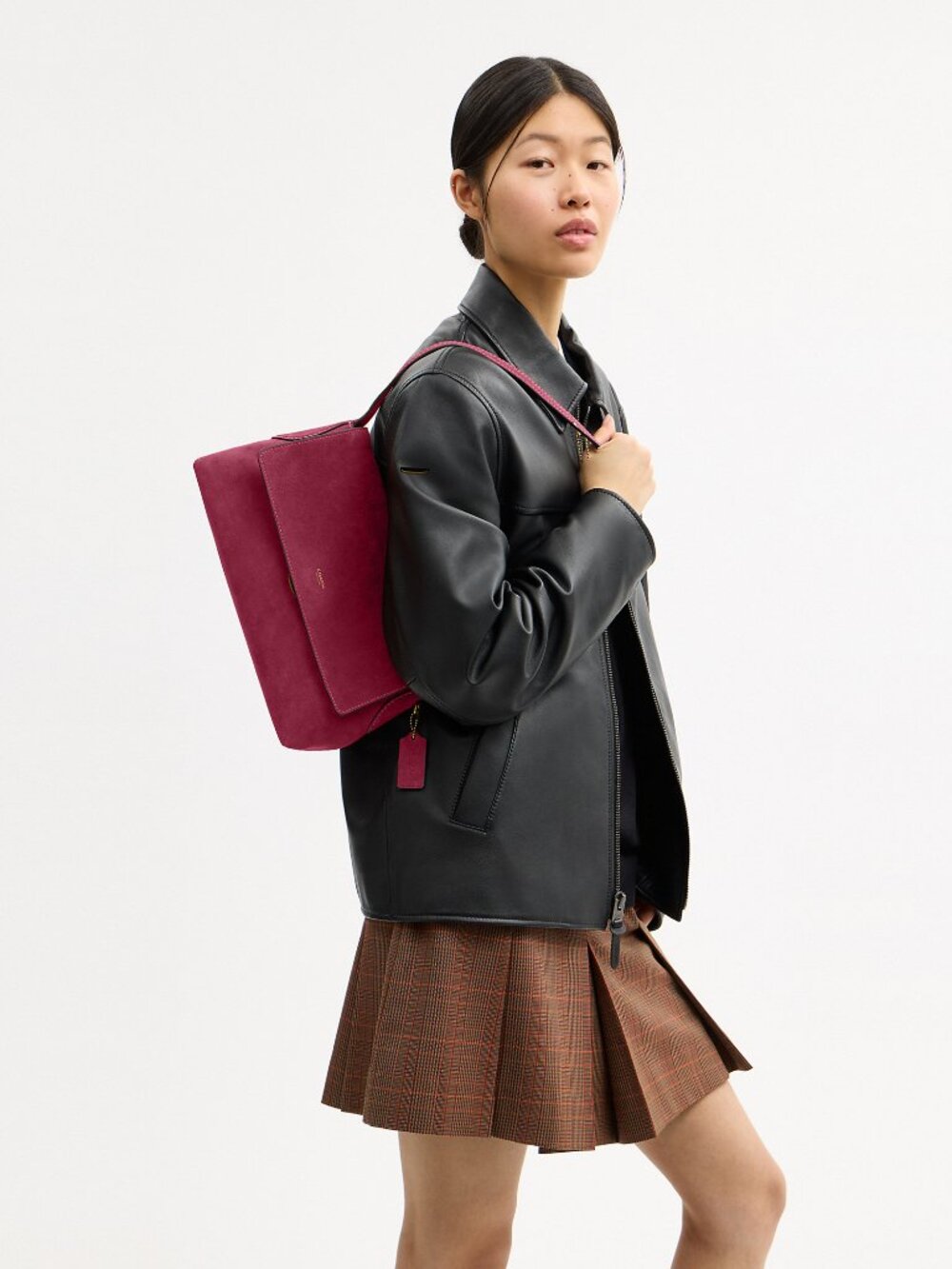 Coach Chelsea Shoulder Bag 30